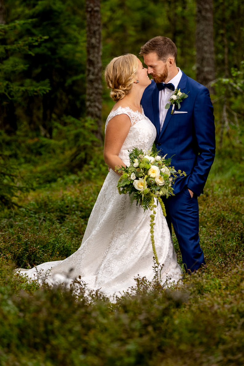 Bröllopsfotografering Ovanåkers Kyrka